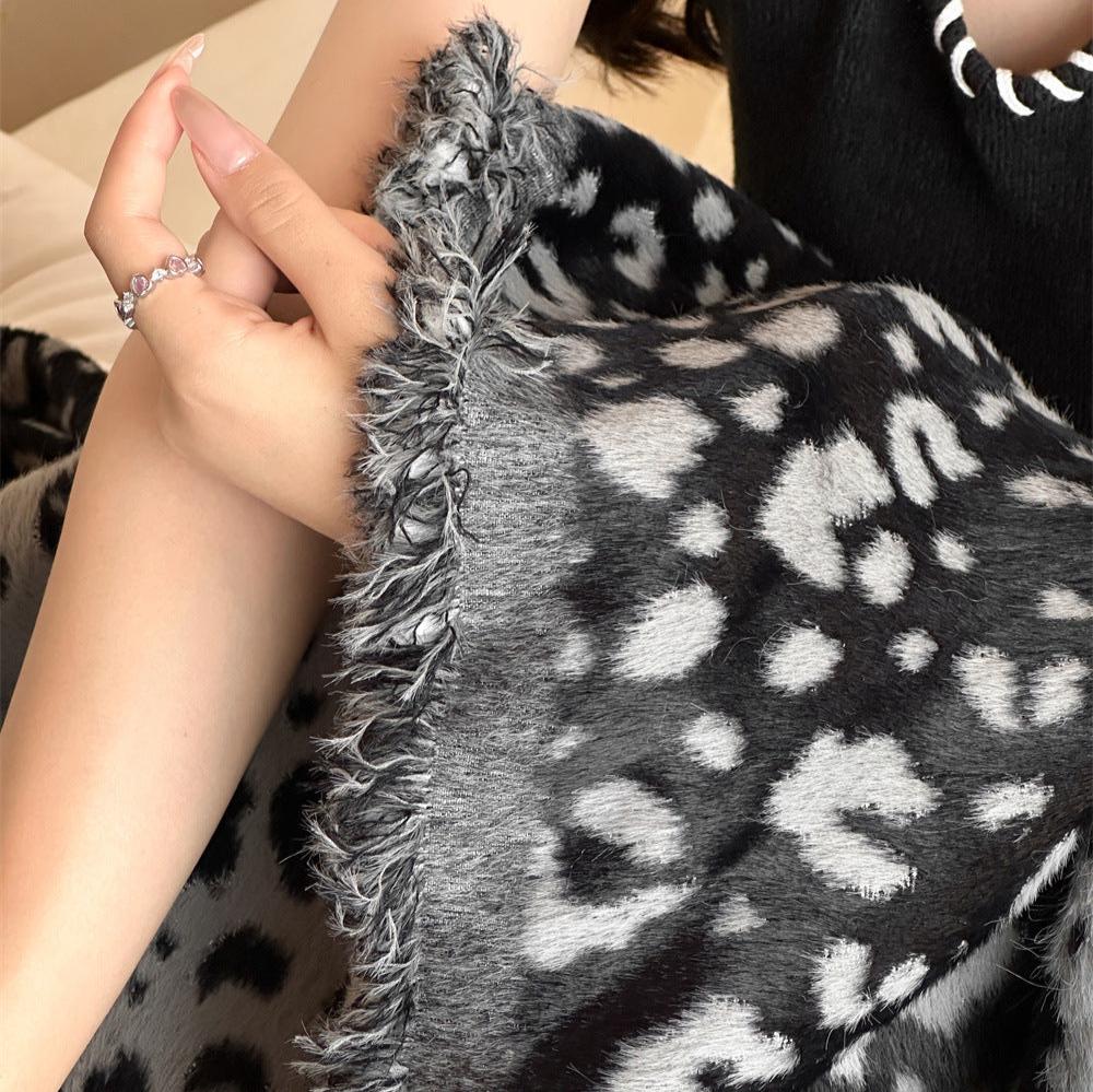 Wild Leopard Blanket
