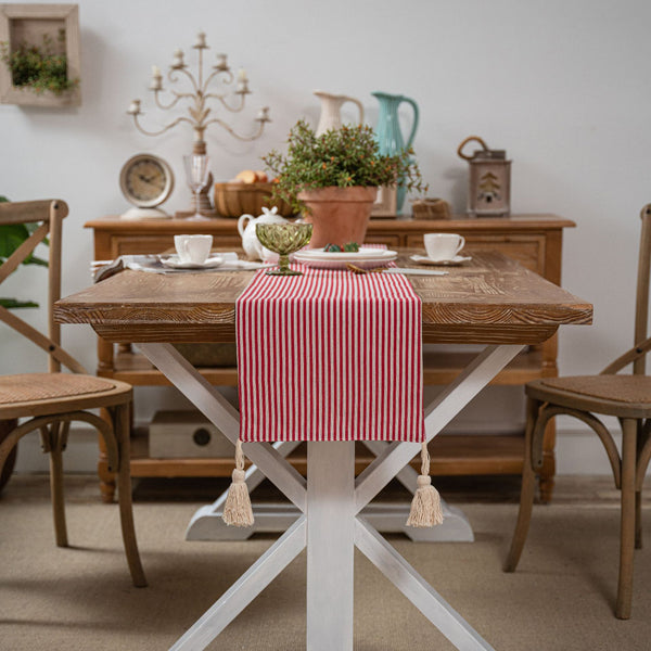 Simple Stripe Tassel Runner