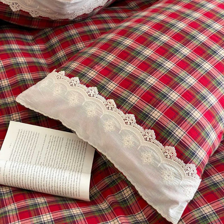 Vintage Red Checkered Bedding Set Collection