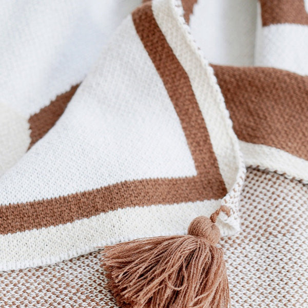 Knitted Horse Tassel Blanket