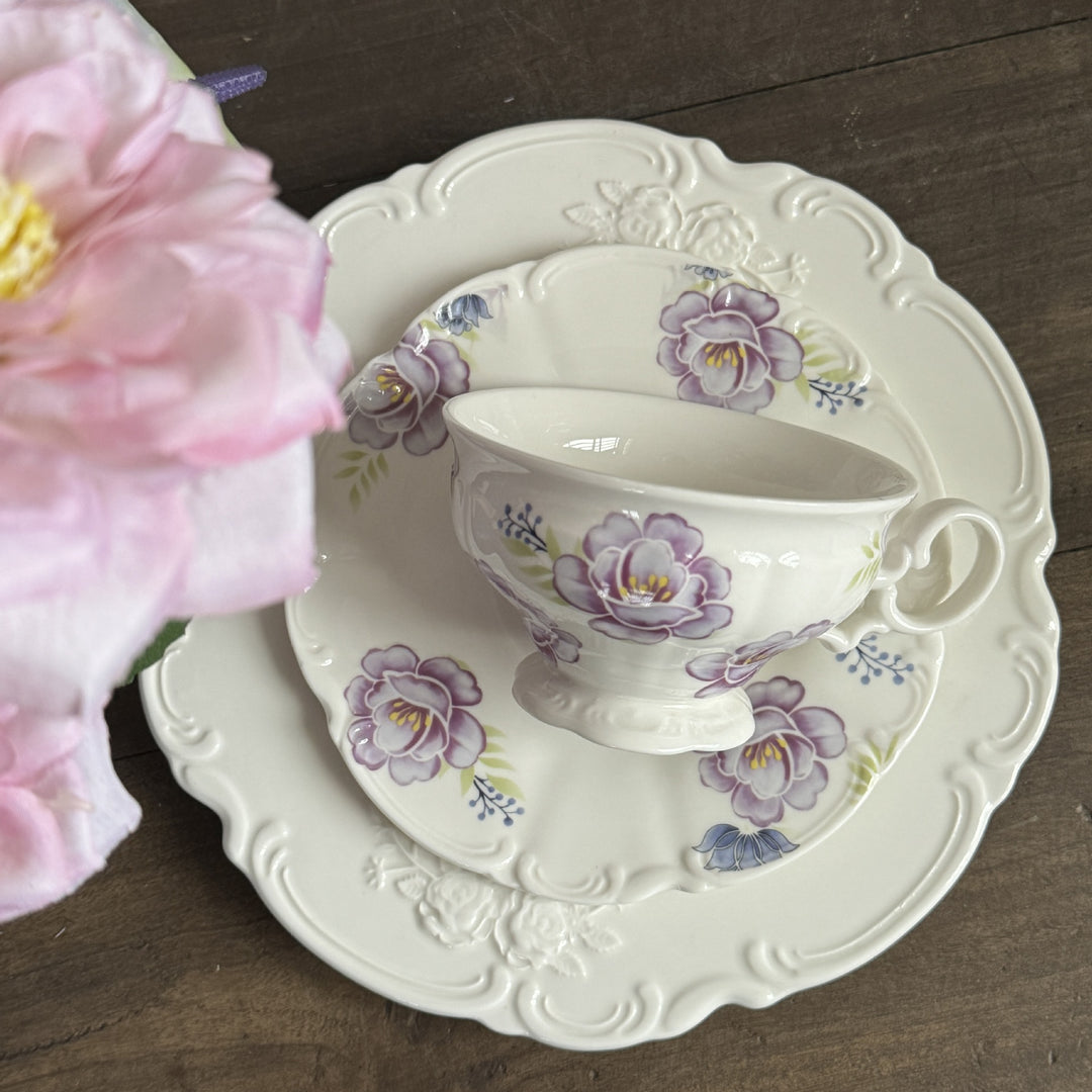 Lavender Petal Tea Cups