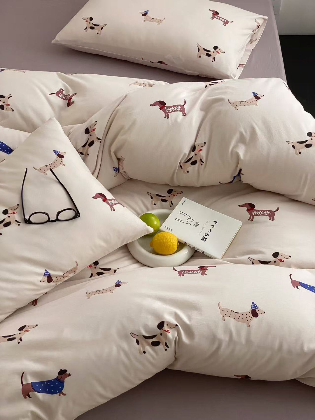Sweater Dachshund Bedding Set