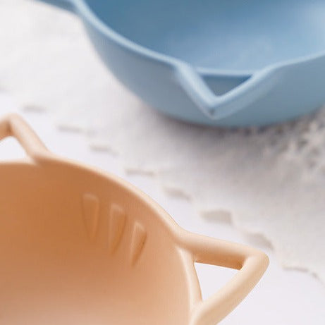 Catty Serves: Ceramic Set for 4