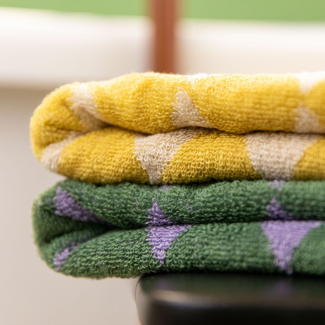 Queen of Diamonds Towel Collection-Delicors-purple &yellow