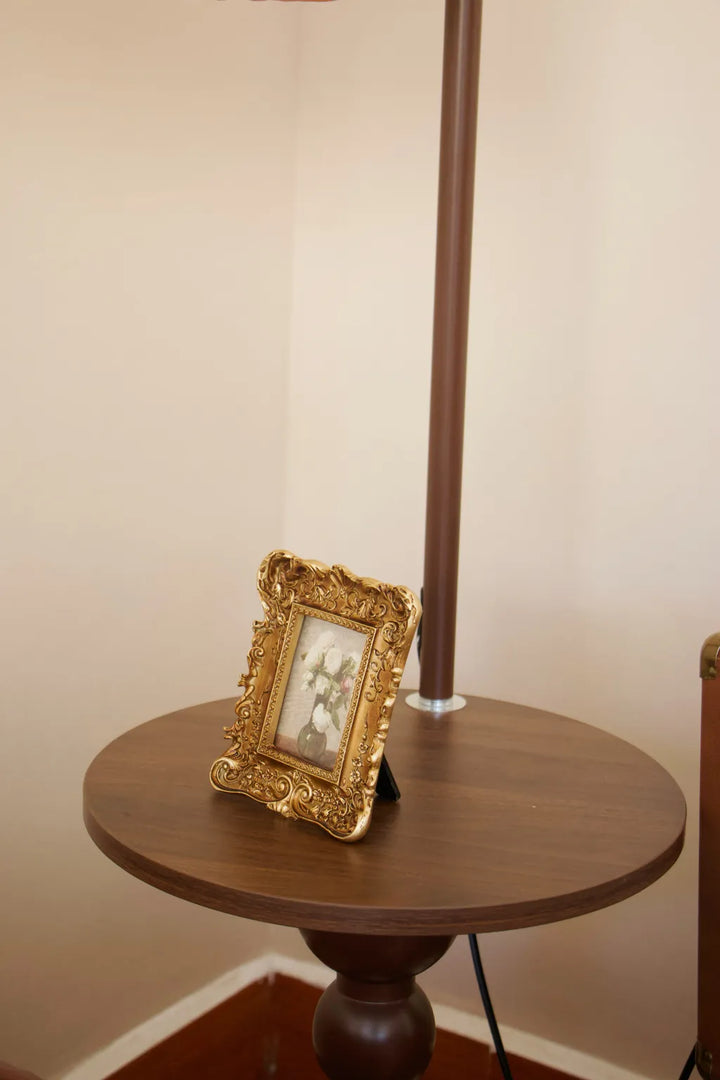  Royal Gilt Photo Frame -- Delicors