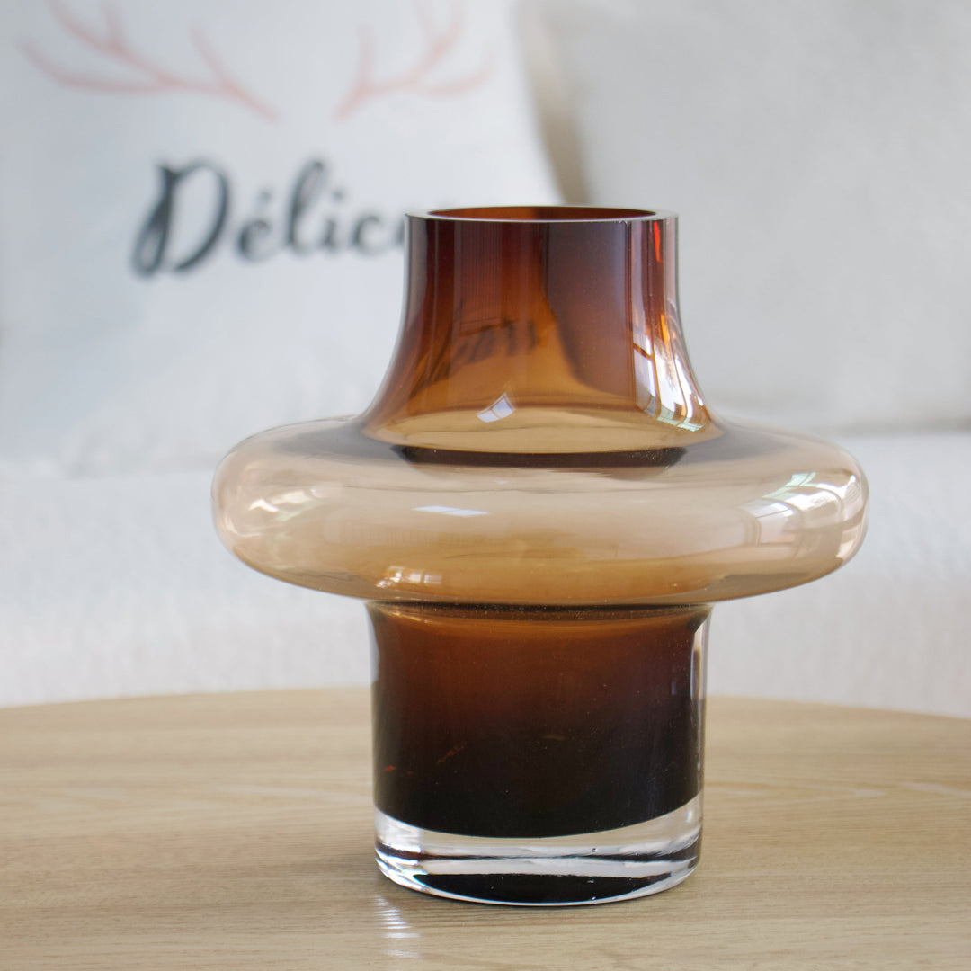 Sleek Line Glass Vase