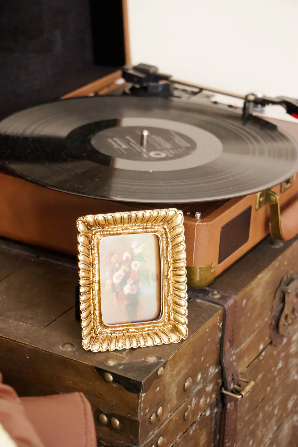 Victoria Gilded Photo Frame
