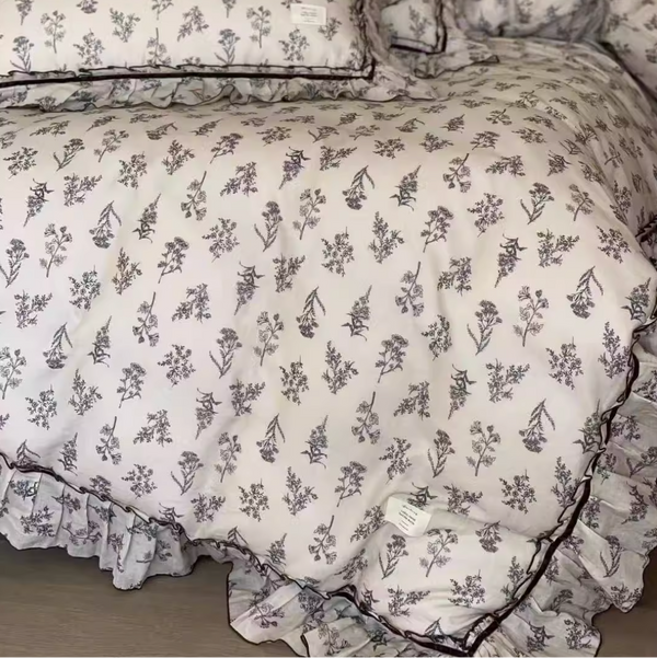 Ruffle Bloom Bedding Bedding Set