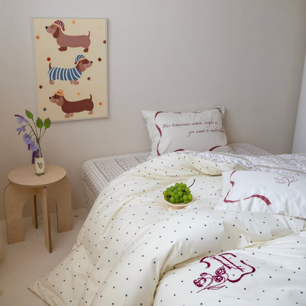 Crisp White Spot Bedding Set