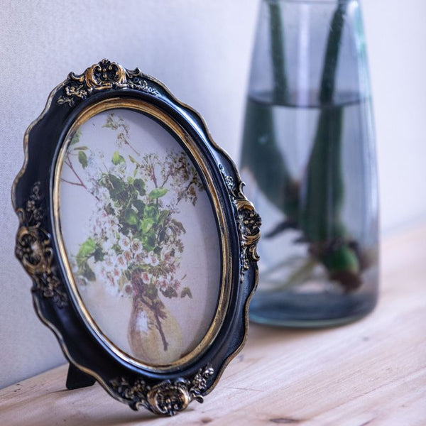 Mystery Bud Oval Frame