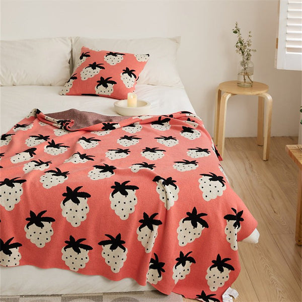 Berry-Licious Comfort Blanket -Throw- Delicors