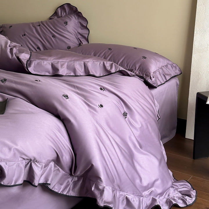 Black Rose Ruffle Bedding Set - Bedding - Delicors