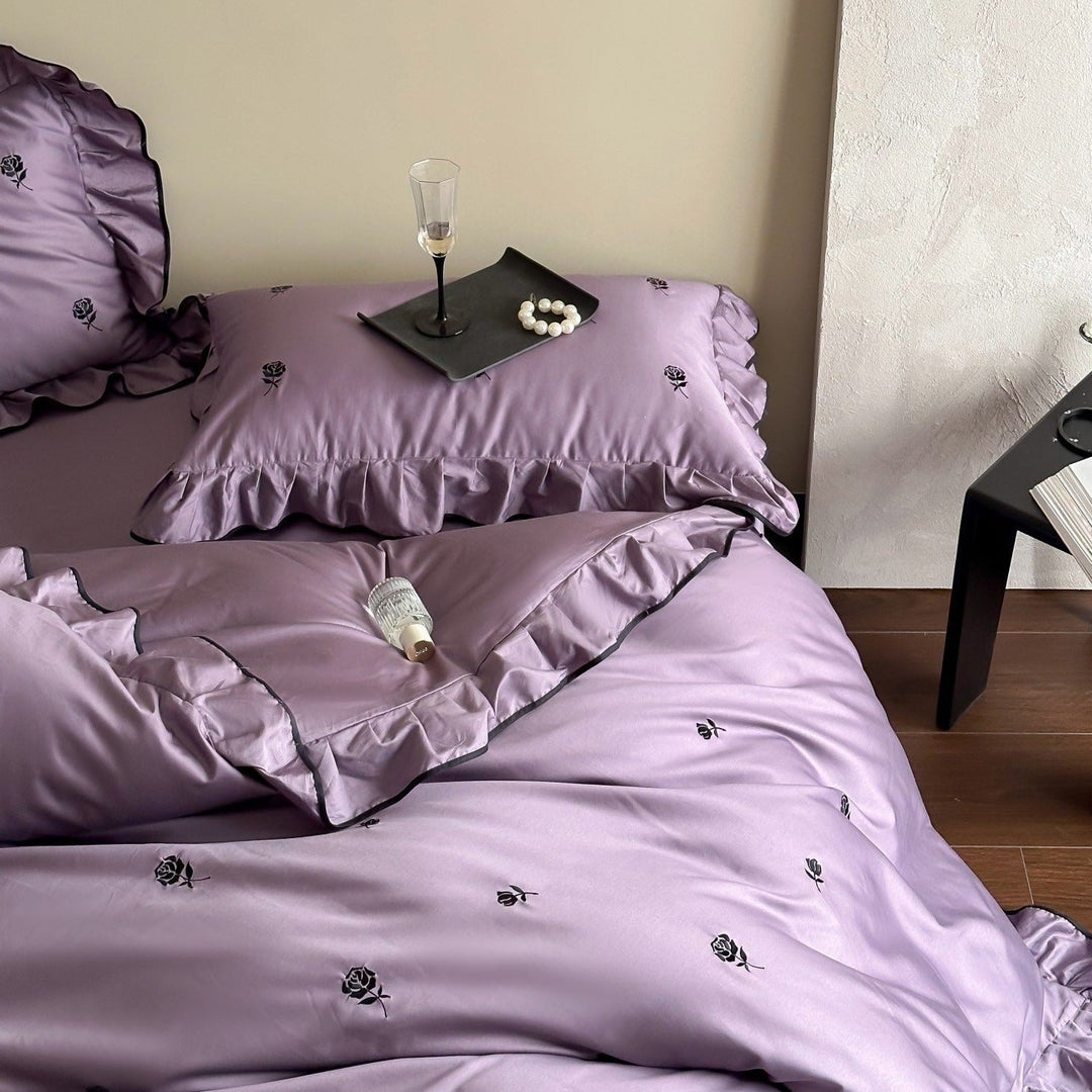 Black Rose Ruffle Bedding Set - Bedding - Delicors