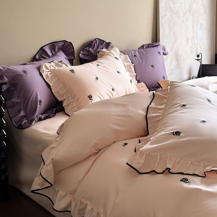 Black Rose Ruffle Bedding Set - Bedding - Delicors