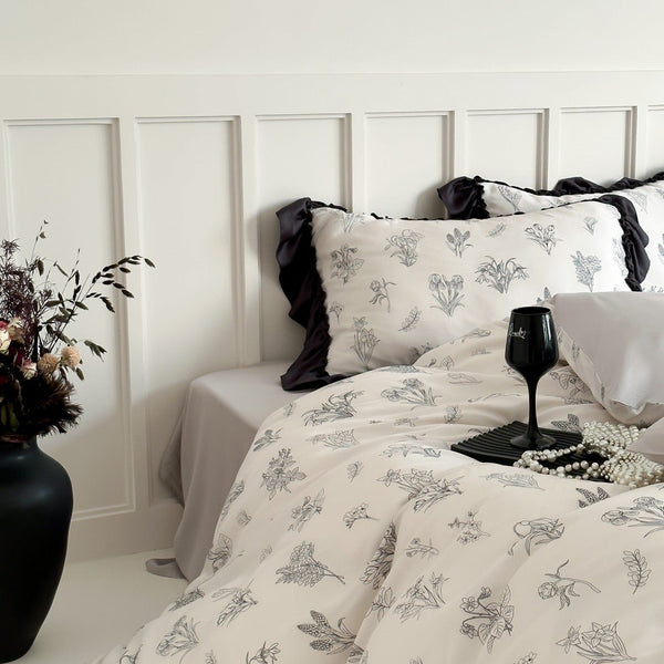 Bouquet Drawing Bedding Set - Bedding - Delicors