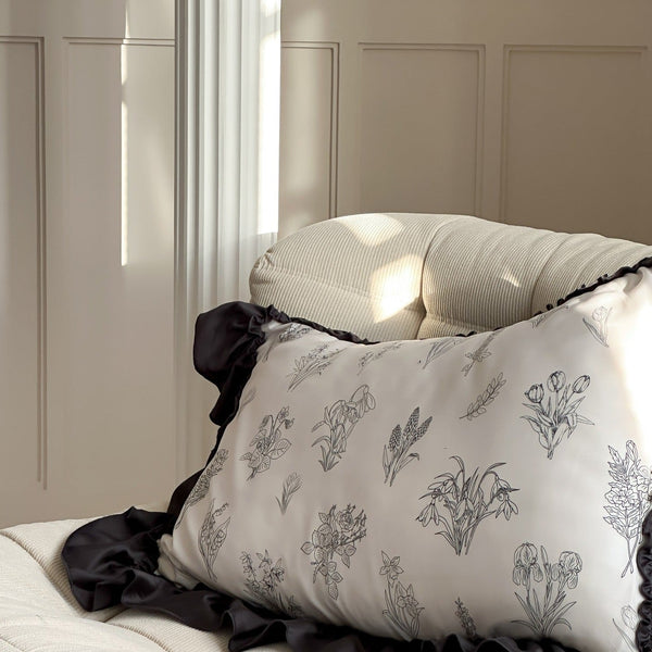 Bouquet Drawing Bedding Set - Bedding - Delicors