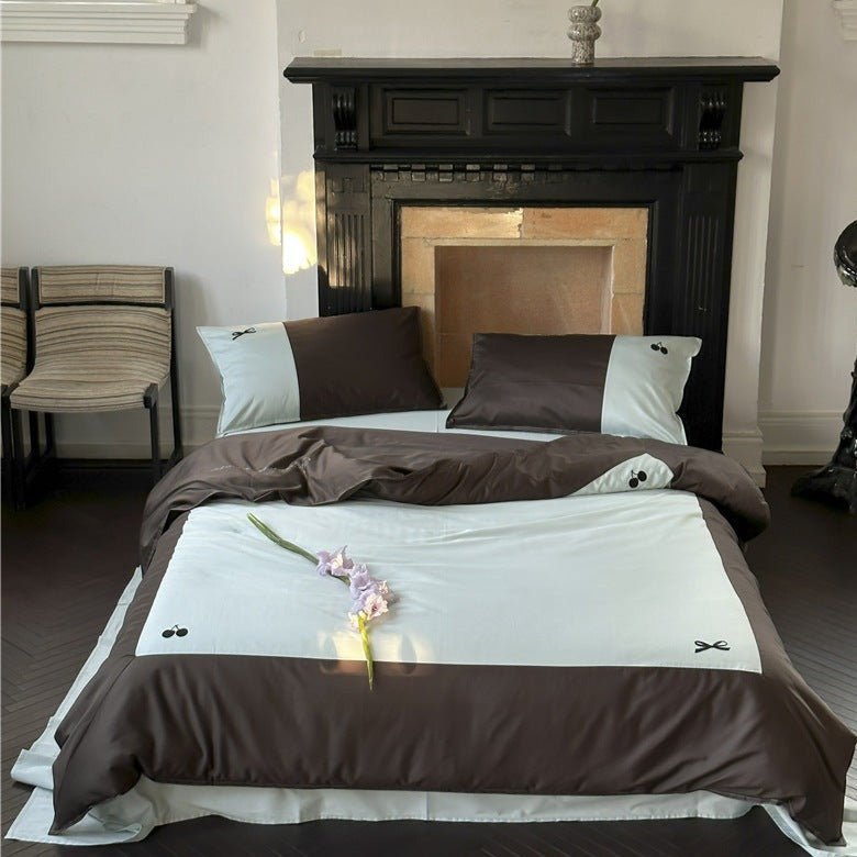 Cherry-Ribbon Print Bedding Set -- Delicors