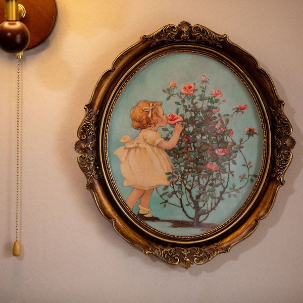 Victoria Hanging Photo Frame