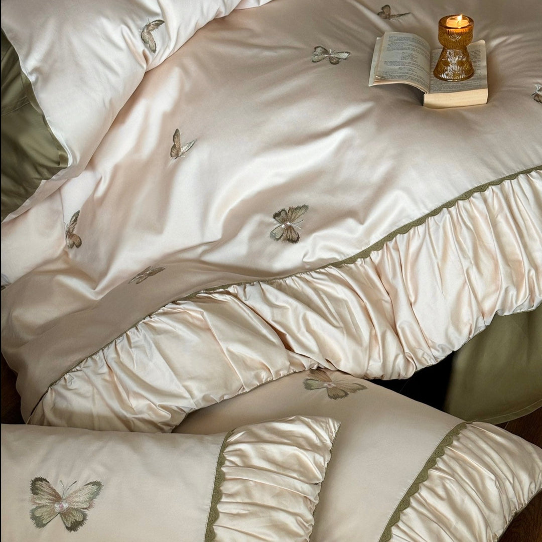 Fluttery Butterflies Bedding Set