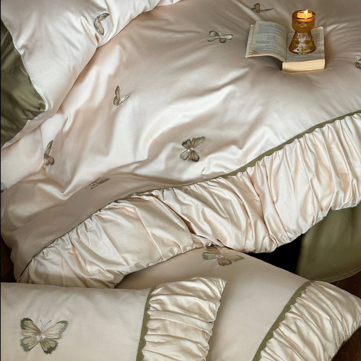 Fluttery Butterflies Bedding Set
