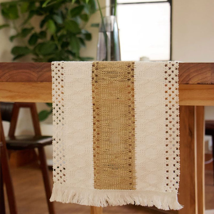 Countryside Woven Table Runner