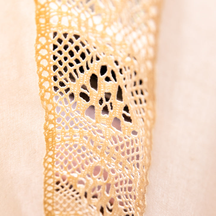 Alina Lace Curtain -- Delicors