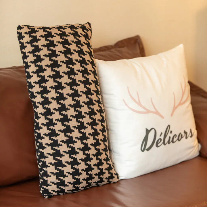 Classic Houndstooth Cushion RectangleBrown - Delicors