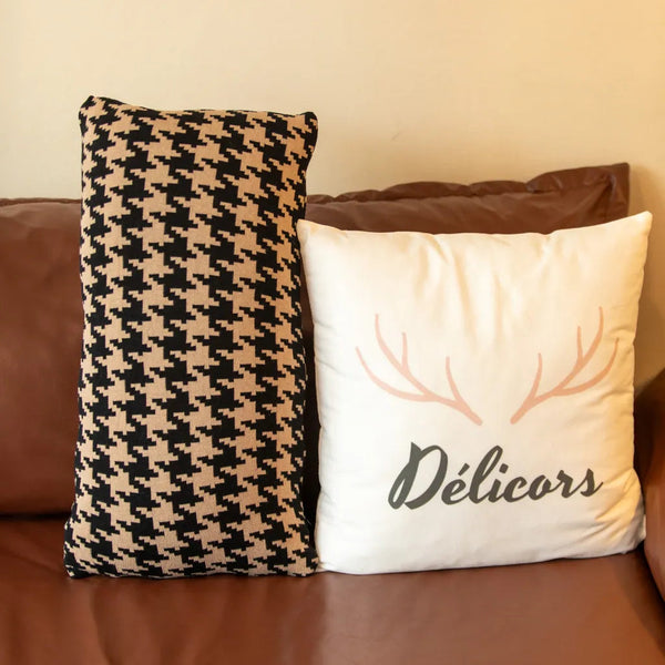 Classic Houndstooth Cushion RectangleBrown - Delicors