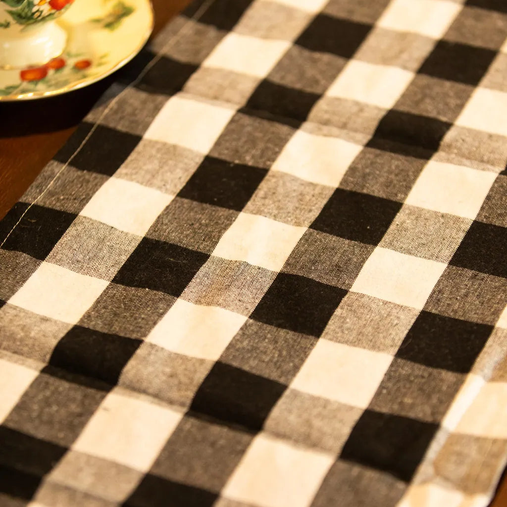 Classic Plaid Table Runner - Delicors