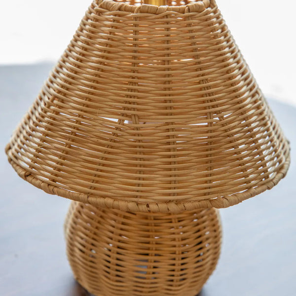 Cottage Rattan Glow Lamp - Delicors