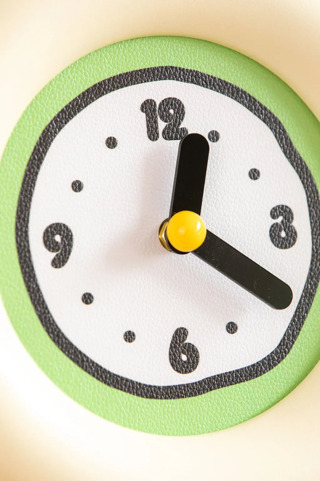 Creamy Matcha Wall Clock - Delicors