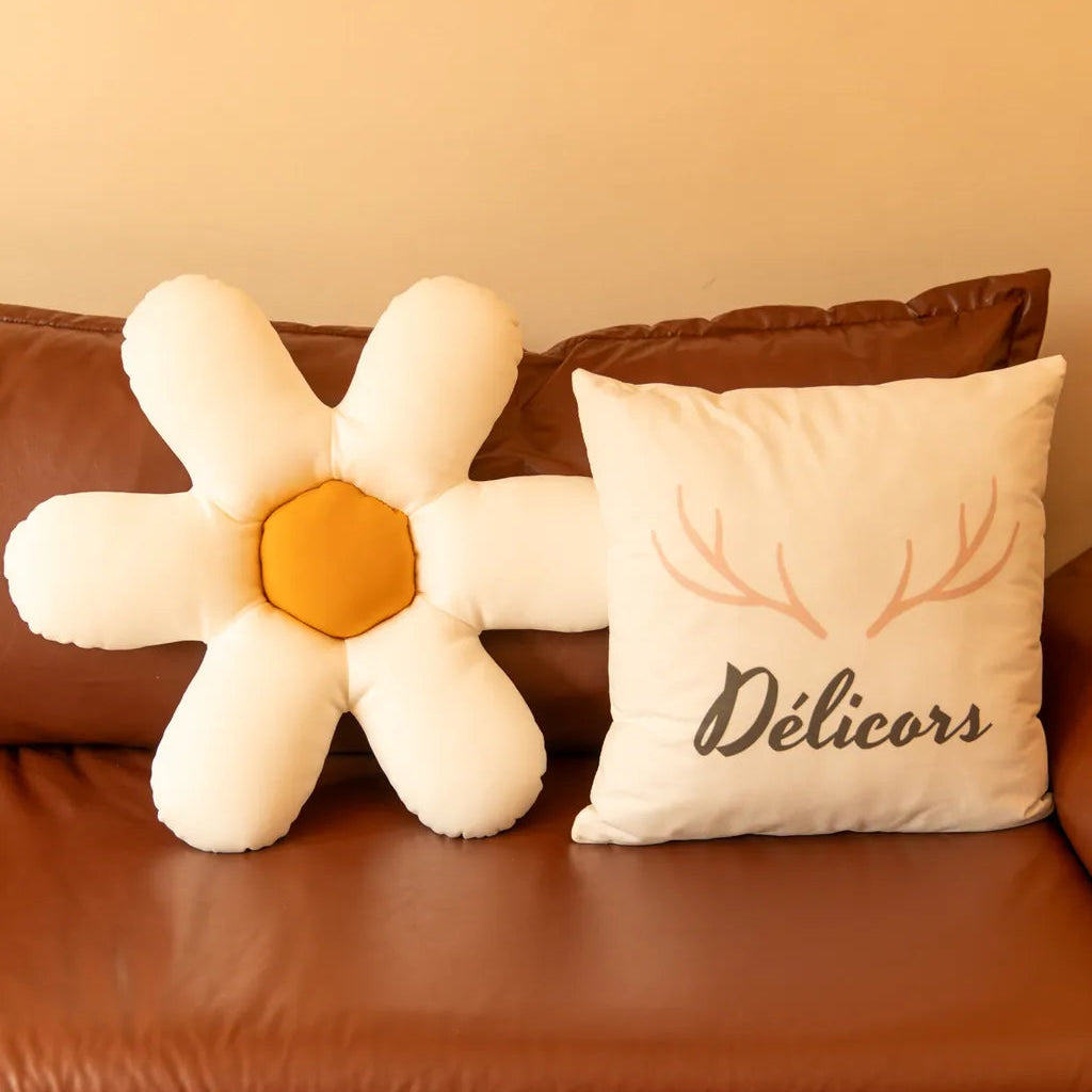 Daisy Flower Whopee Cushion - Delicors
