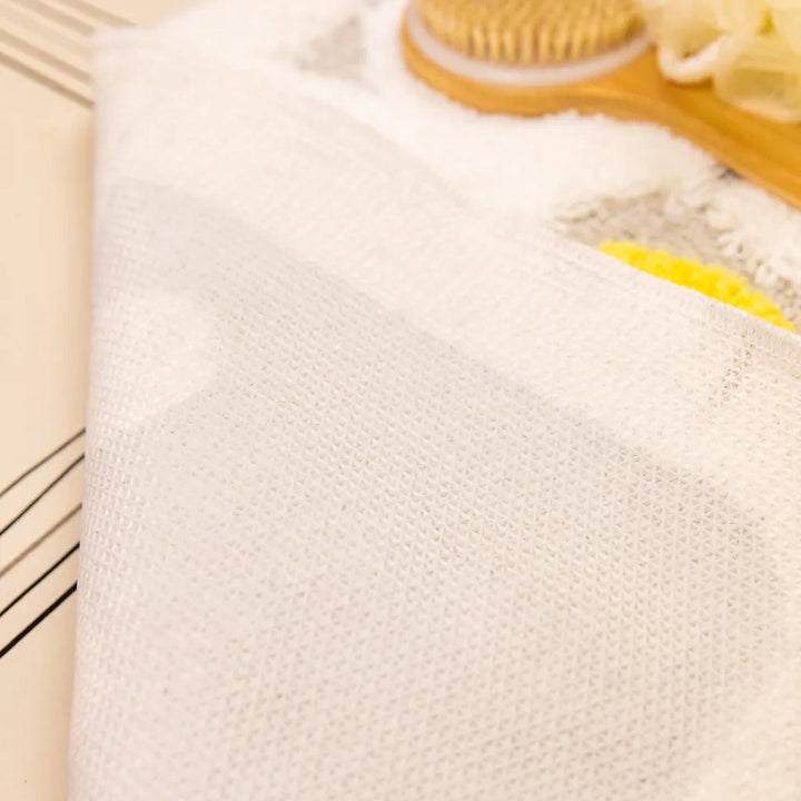 Daisy Petal Bath Mat - Delicors