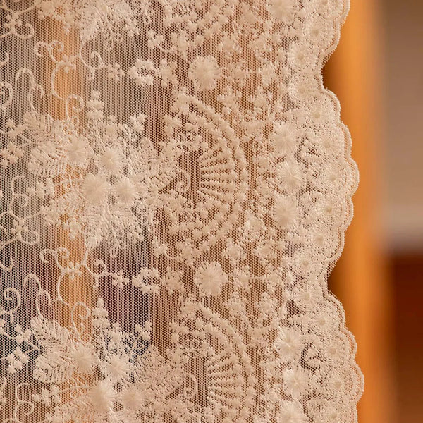 Decadent Flower Lace Table Runner - Delicors