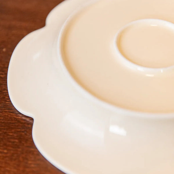 Floral Petal Dinnerware 9InchPlate - Delicors