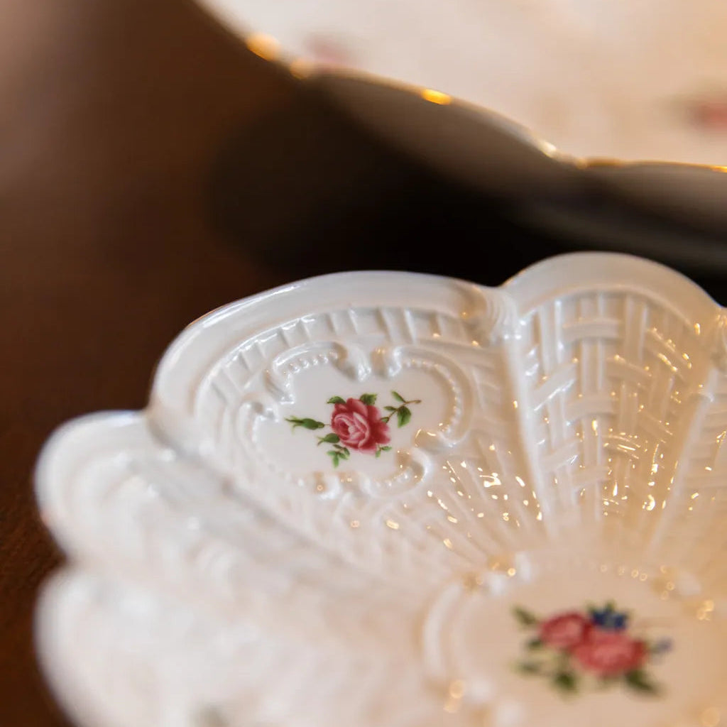 Floral Plate - Delicors