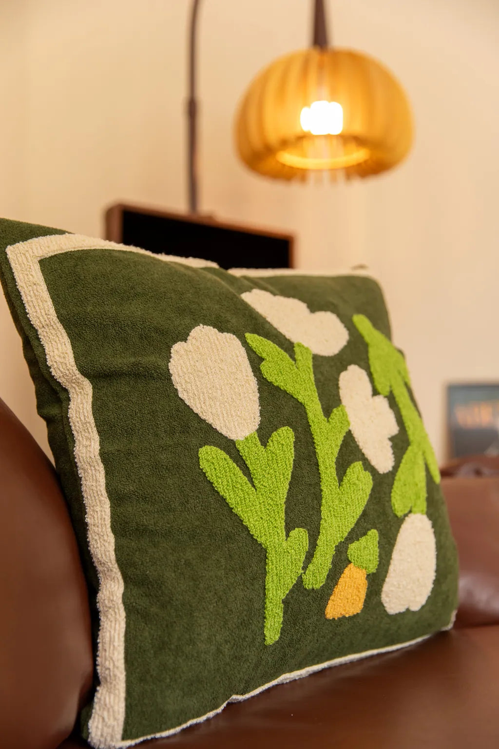 Garden Bloom Cushion CreamTulip - Delicors