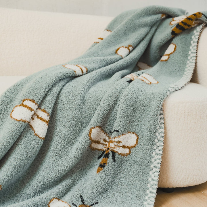 Gold Bee Blanket & Cushion - Delicors