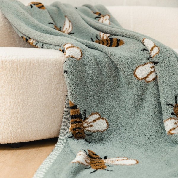 Gold Bee Blanket & Cushion - Delicors