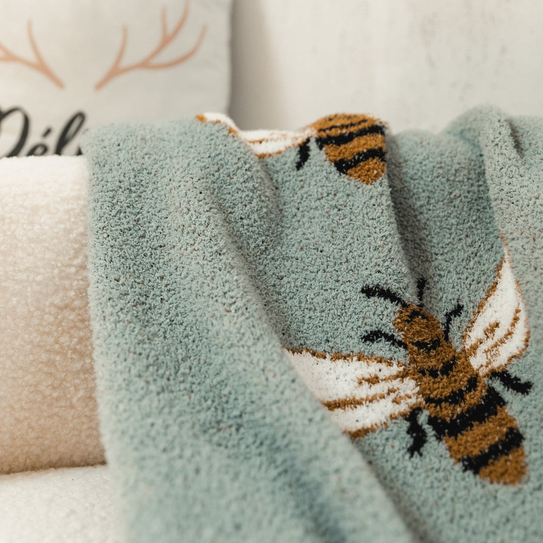 Gold Bee Blanket & Cushion - Delicors