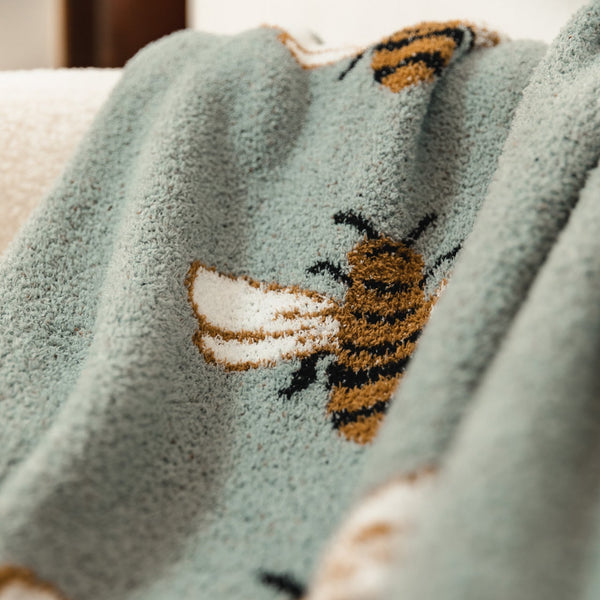 Gold Bee Blanket & Cushion - Delicors