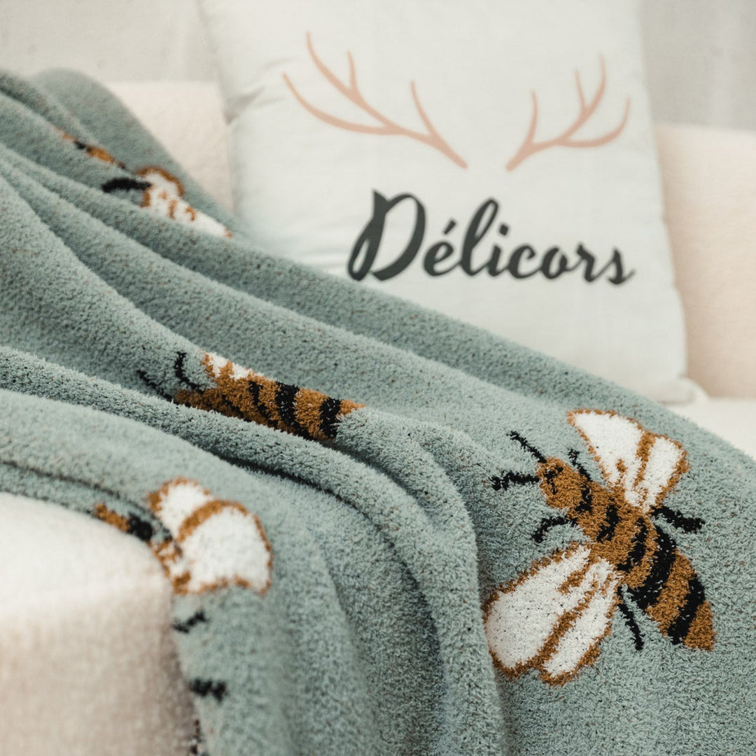 Gold Bee Blanket & Cushion - Delicors