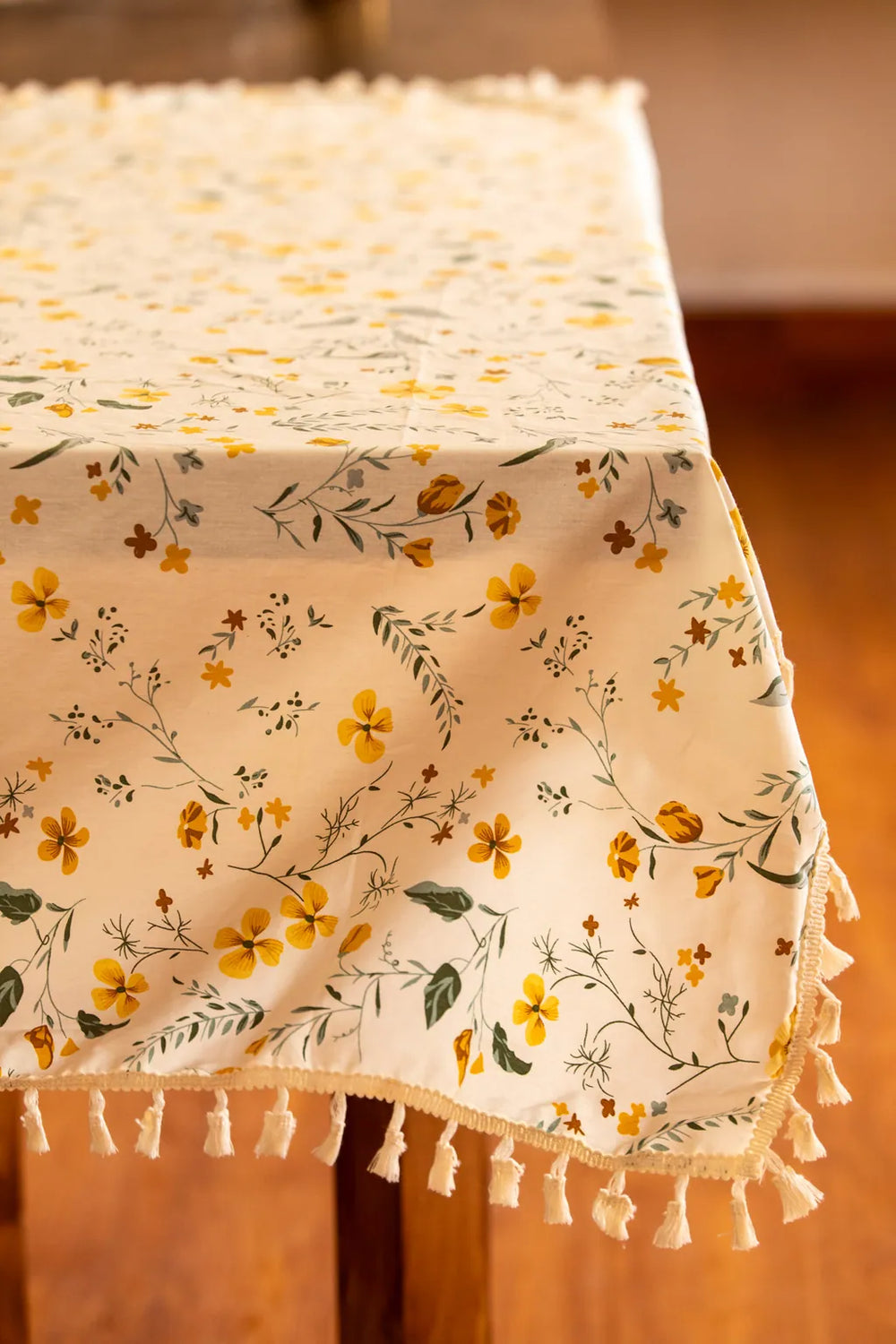 Golden Wattle Tassel Table Cloth - Delicors
