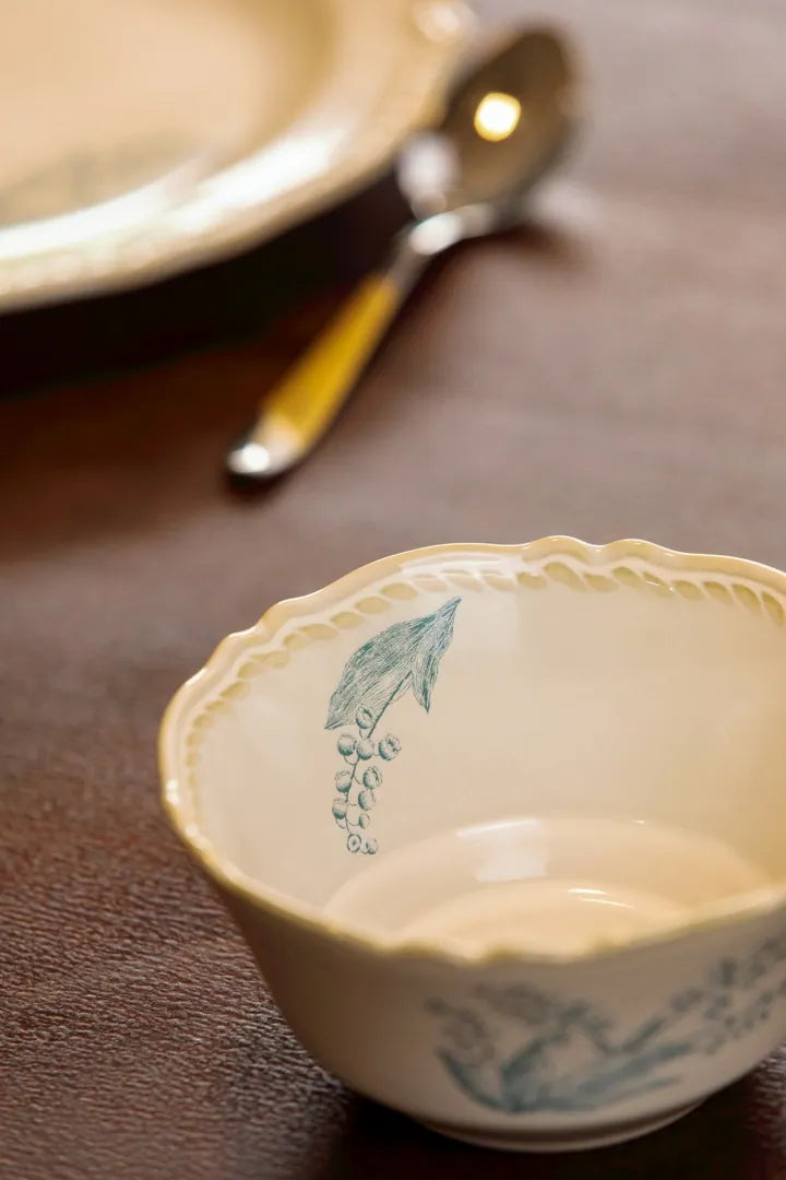 Heritage Bluebell Dinnerware - Delicors
