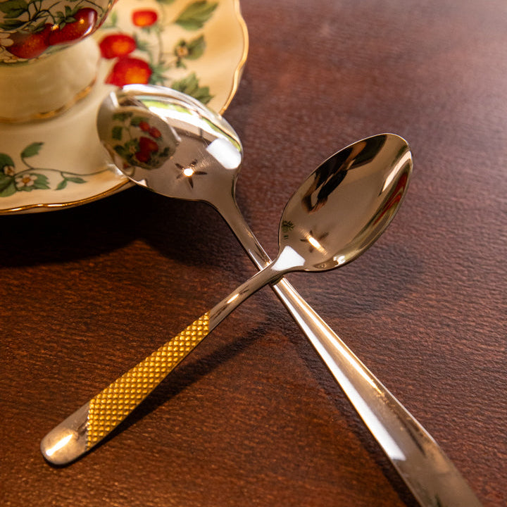 Honeycomb Grooved Stainless Steel Cutlery Set From Delicors