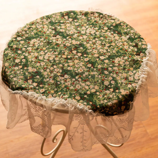 Meadow Art Ruffle Table Cloth -- Delicors