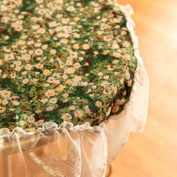 Meadow Art Ruffle Table Cloth -- Delicors