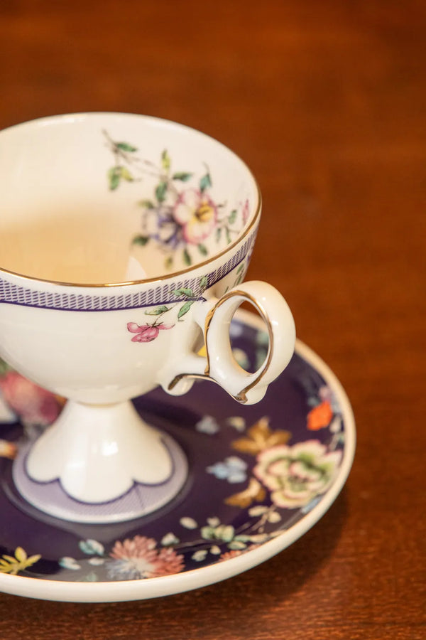 Noir Bloom Pedestal Teacup Set - Delicors