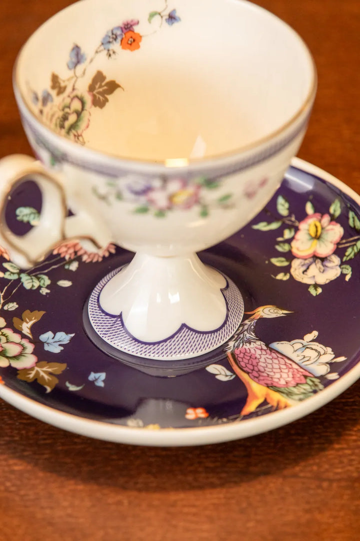 Noir Bloom Pedestal Teacup Set - Delicors