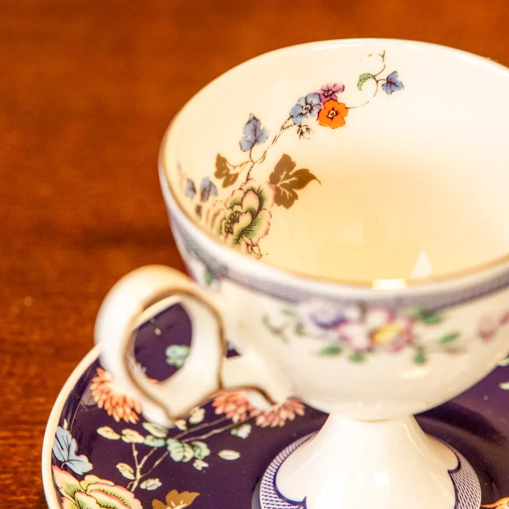 Noir Bloom Pedestal Teacup Set - Delicors